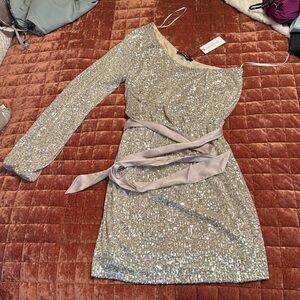 One shoulder long sleeve sequin dress! Brand new!